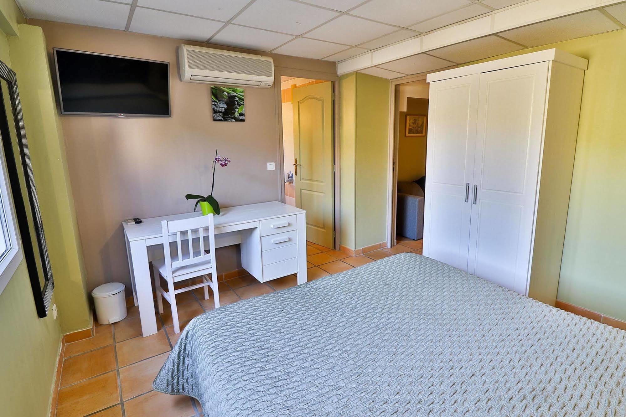 Les Lavandes La Ciotat Luaran gambar